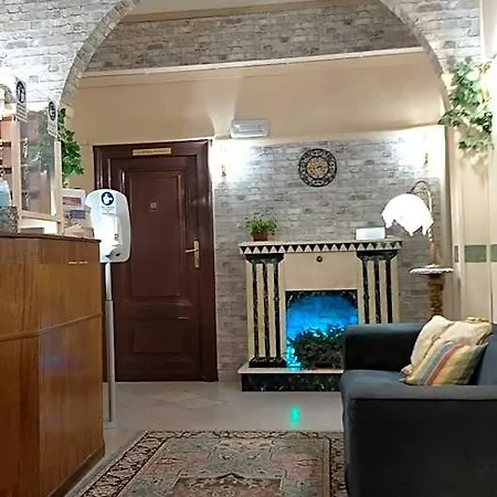 Rossi Hotel Řím